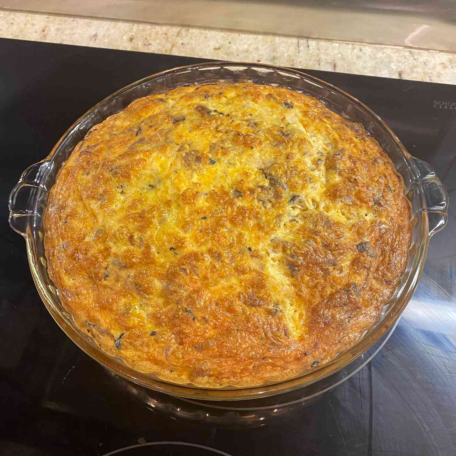 Thịt bò nướng và cheddar frittata