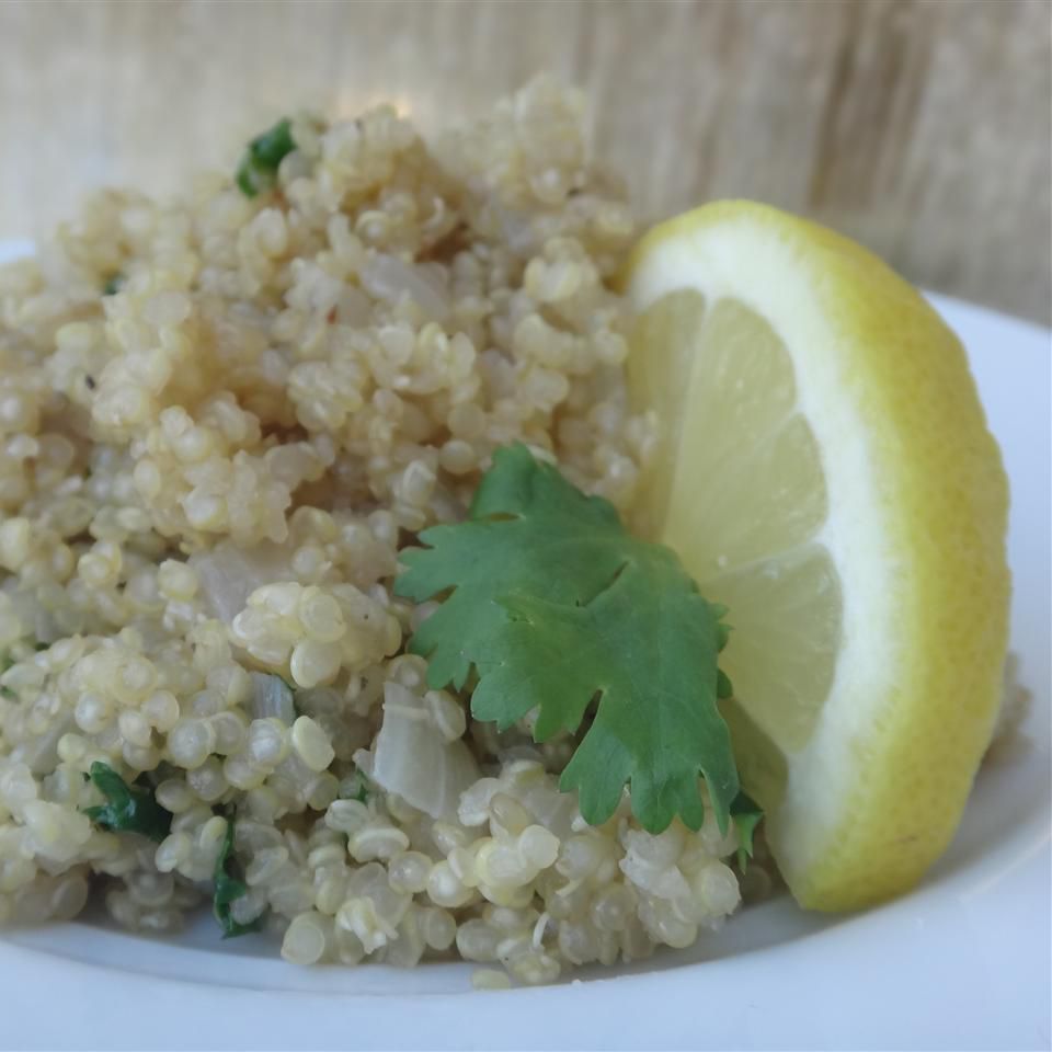 Quinoa và rau bina pilaf