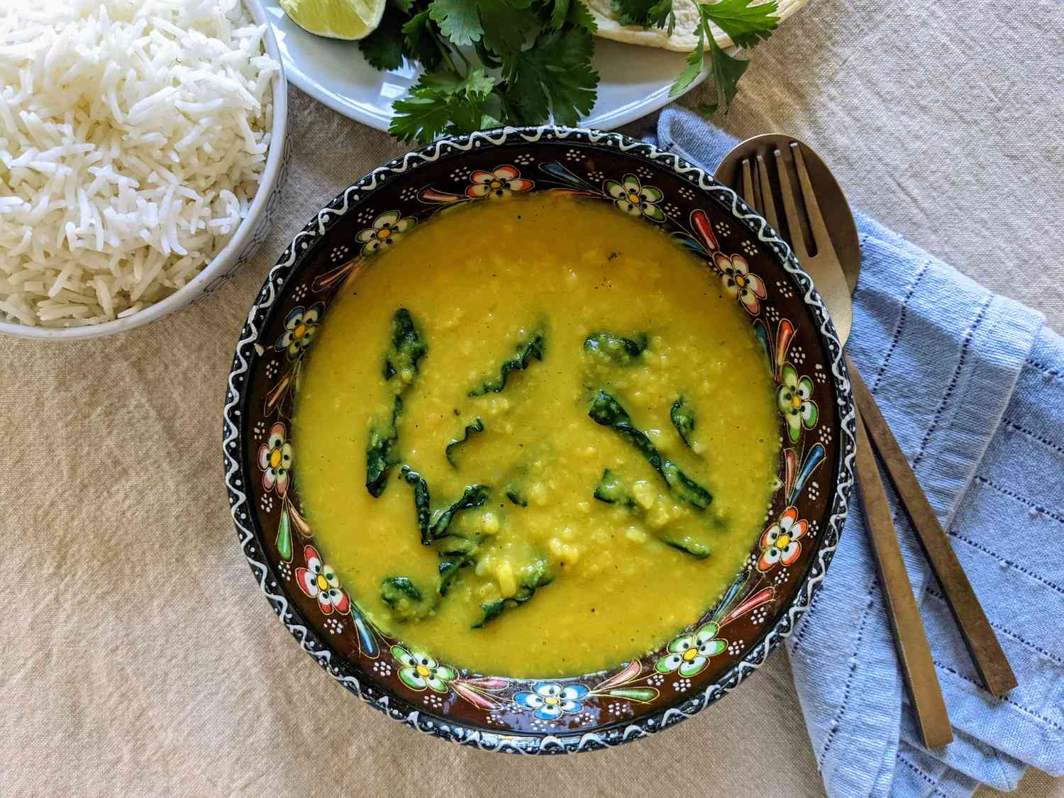 Kale Ấn Độ và Moong Dal