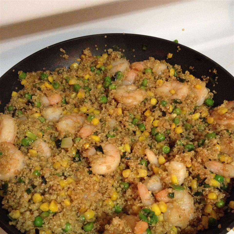 Người chiến thắng tôm fried quinoa