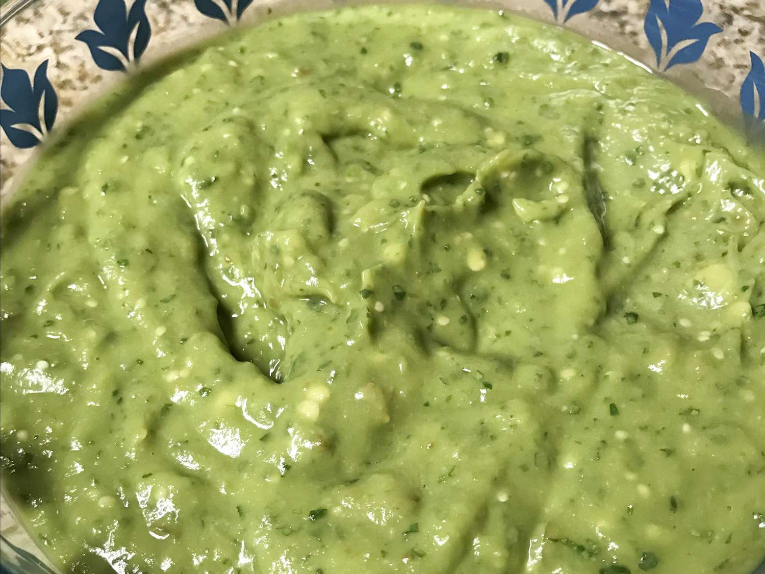 Nghĩa là salsa guacamole xanh