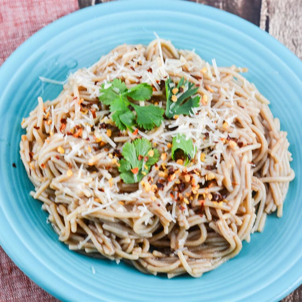 Salad spaghetti mộc mạc