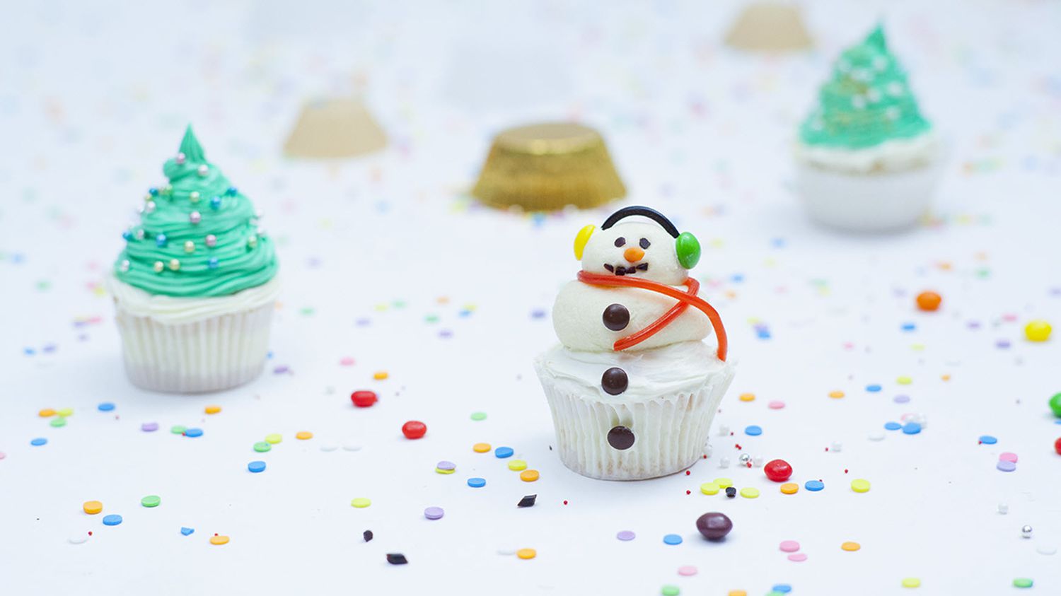 Cupcakes người tuyết