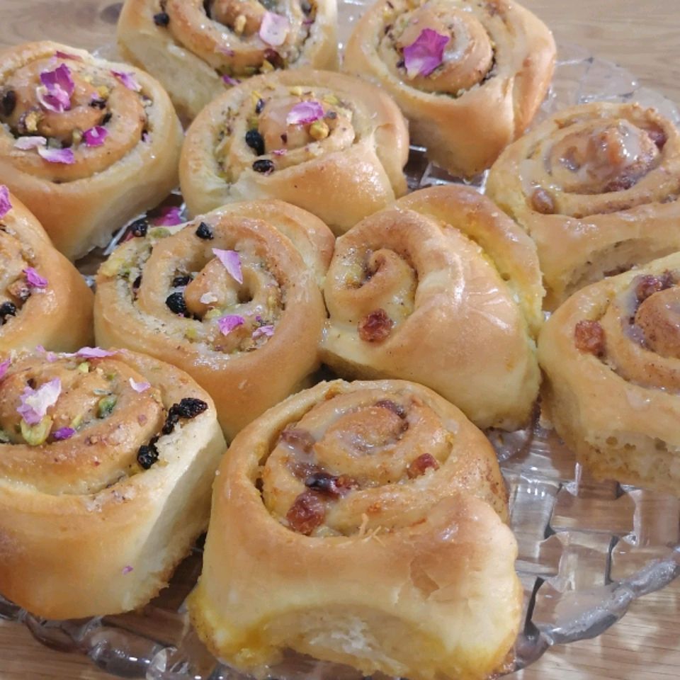 Grandmas Orange Rolls With Orange Cream Cheese Frosting