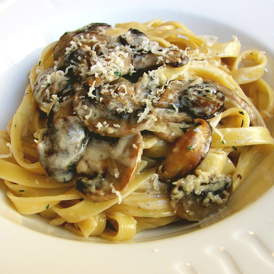 Chef Johns Creamy Mushroom Pasta