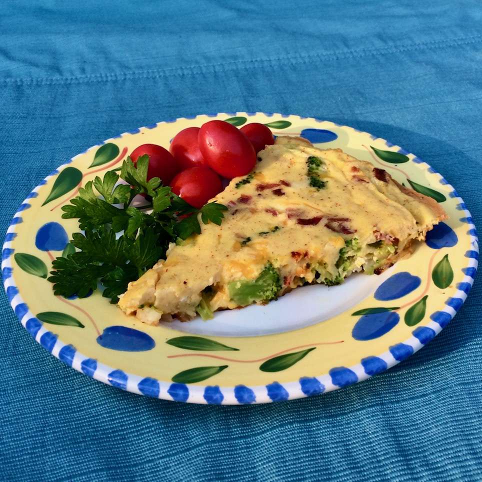 Bông cải xanh-Cheddar Frittata