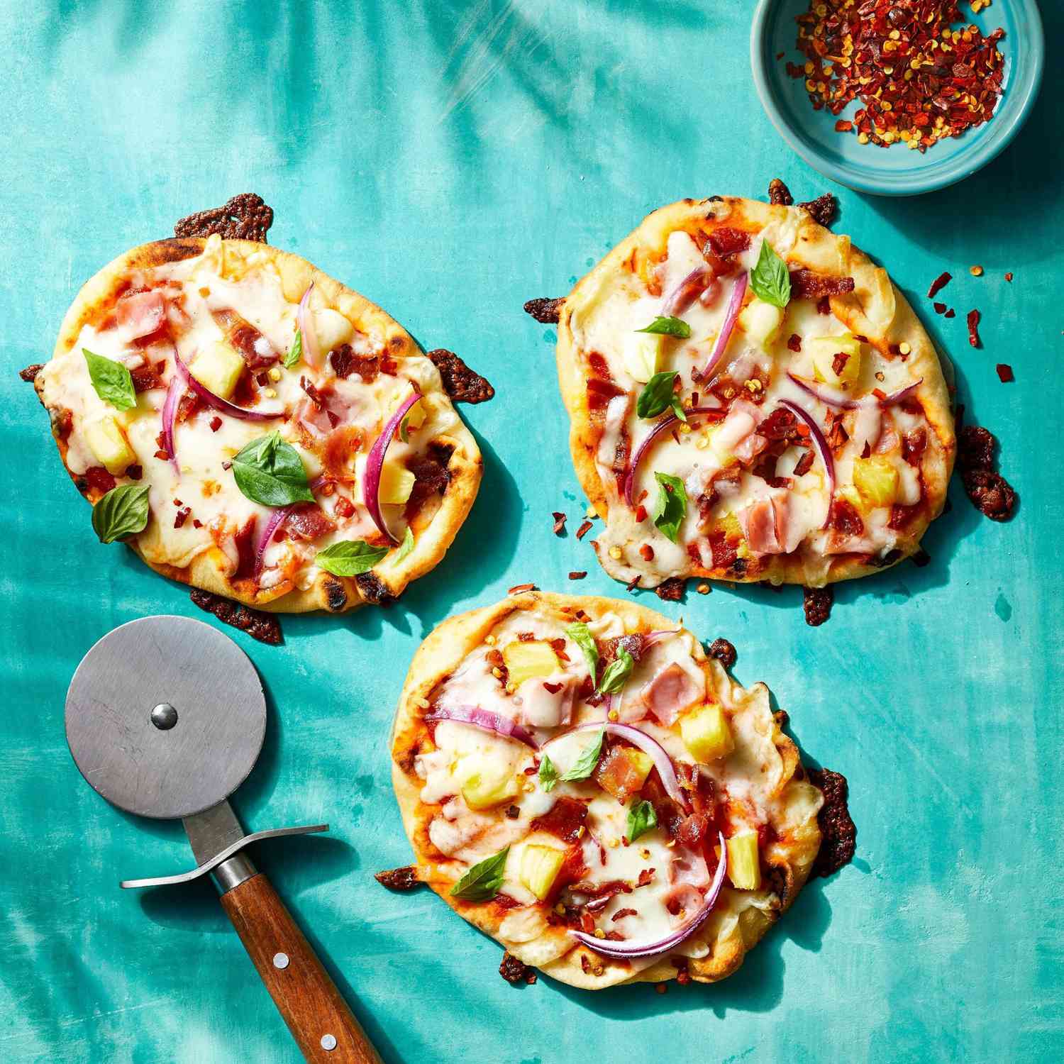 Mini Naan Hawaii Pizza