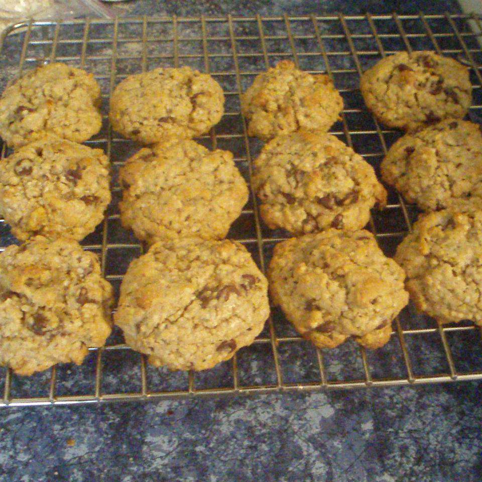 Hemp Heart Granola Chocolate Chip Cookies