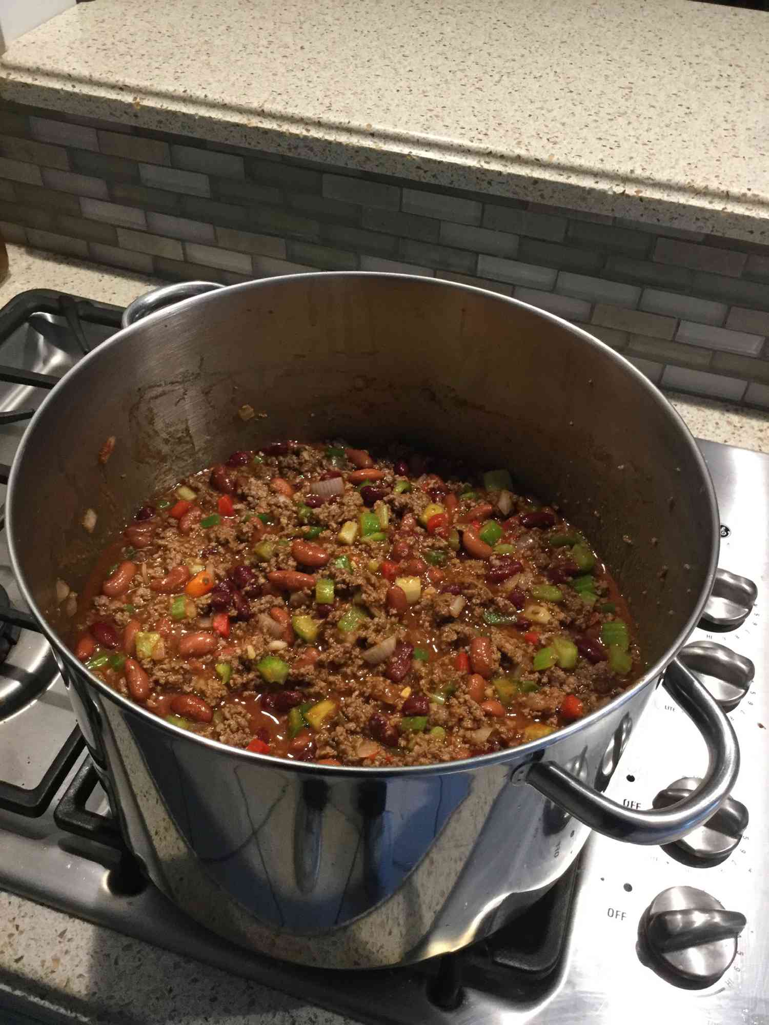 Chili thịt bò ngọt và cay