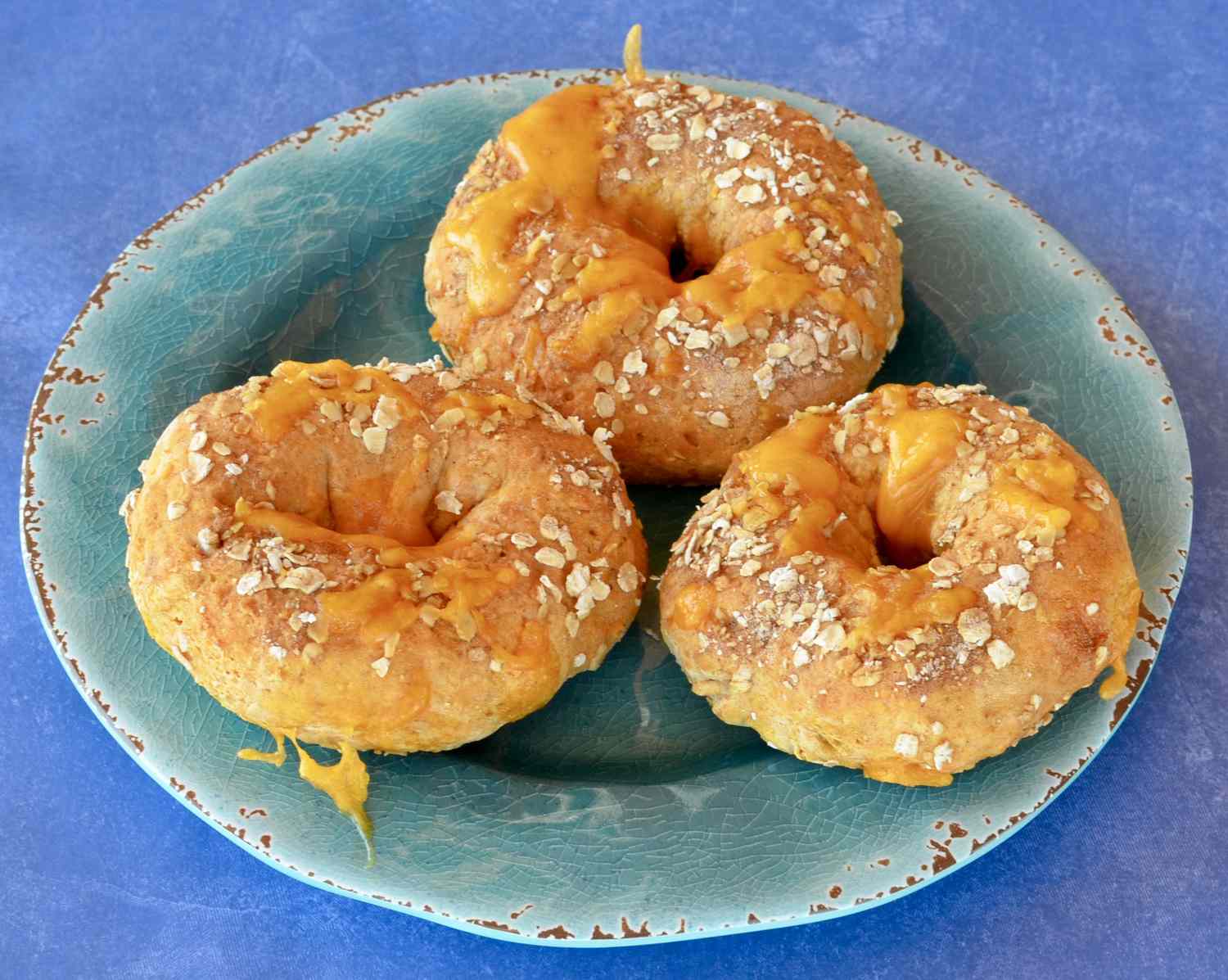 Toris Air Fryer Pumpkin Bagels