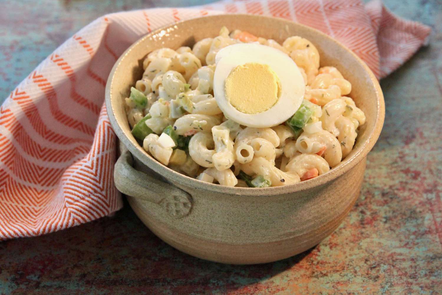 Salad macaroni Grandmas