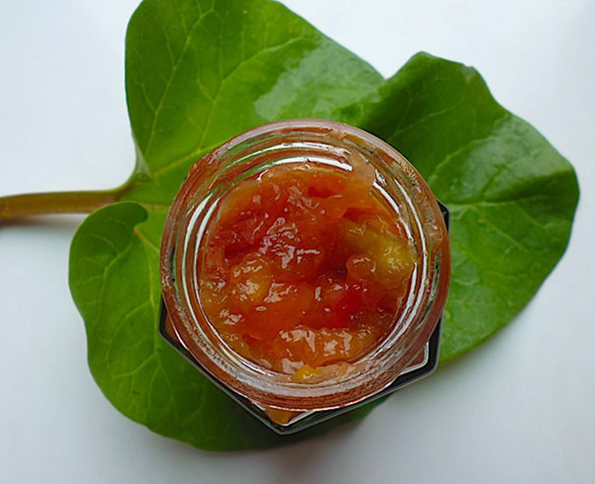 Rhubarb apricot mứt