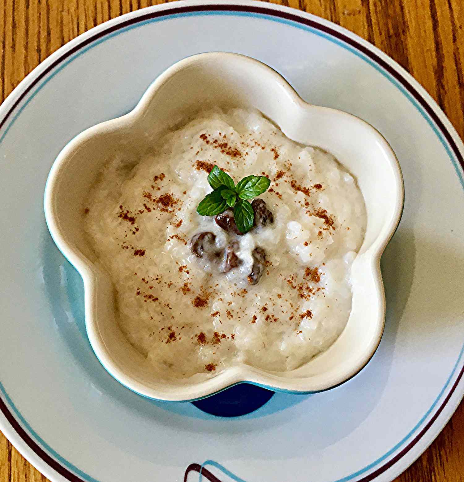 Arroz con leche (bánh pudding gạo)