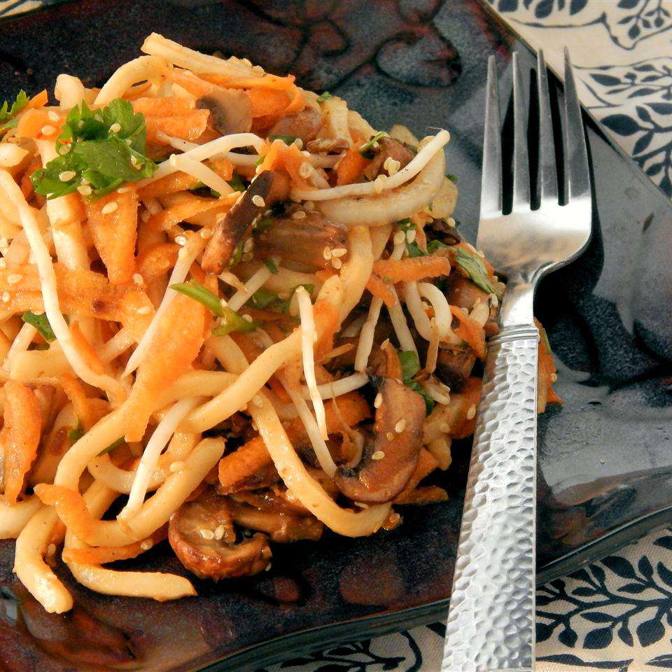 Salad lạnh dễ dàng Udon