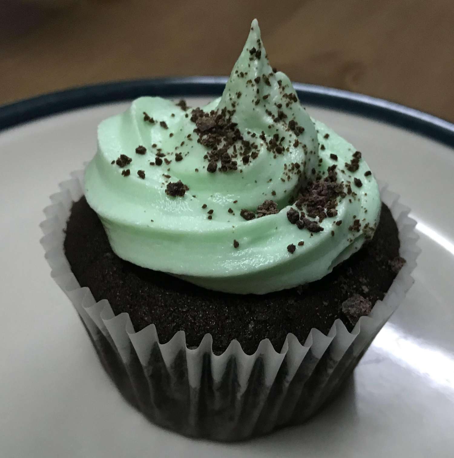 Bánh cupcake sô cô la bạc hà