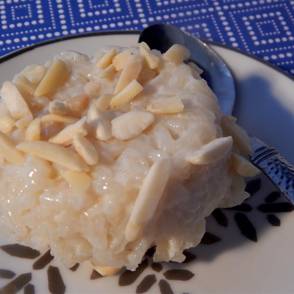 Gạo Pudding với nước hoa hồng