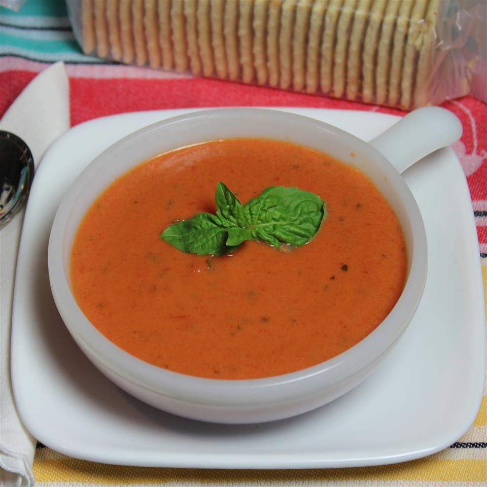 Súp Basil-Tomato yêu thích