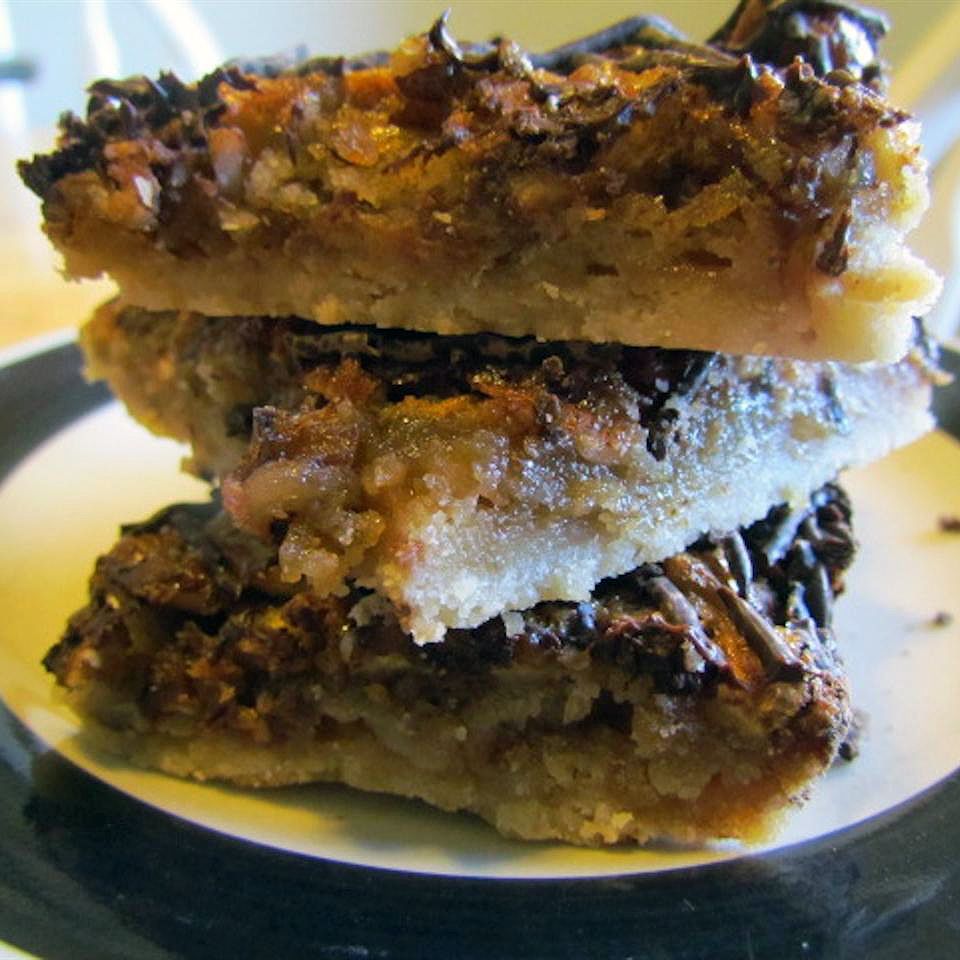 Pecan Turtles Pie Bars