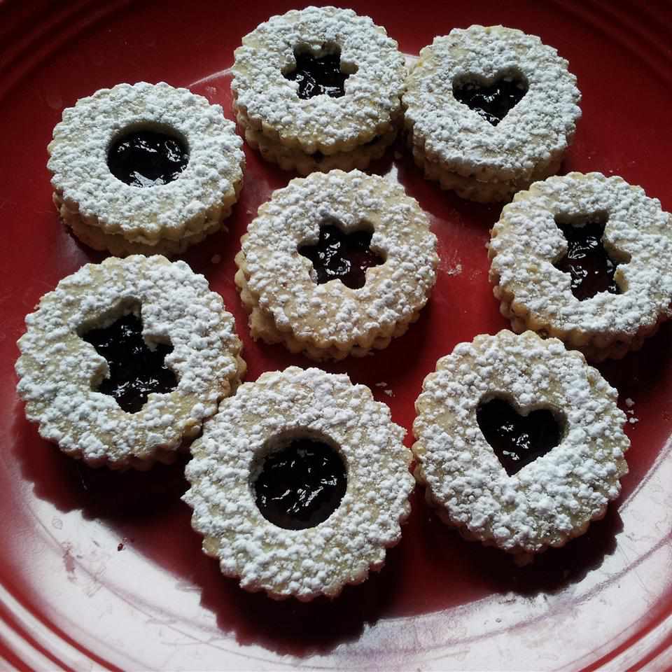 Raspberry linzer cookie