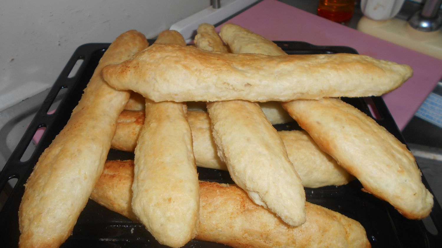 Kims tỏi breadsticks