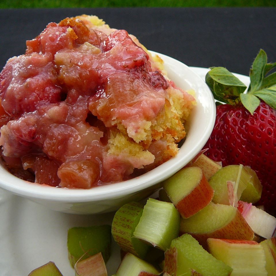 Pudding Rhubarb-Strawberry tuyệt vời