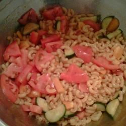 Salad macaroni mùa hè ngọt ngào và rối