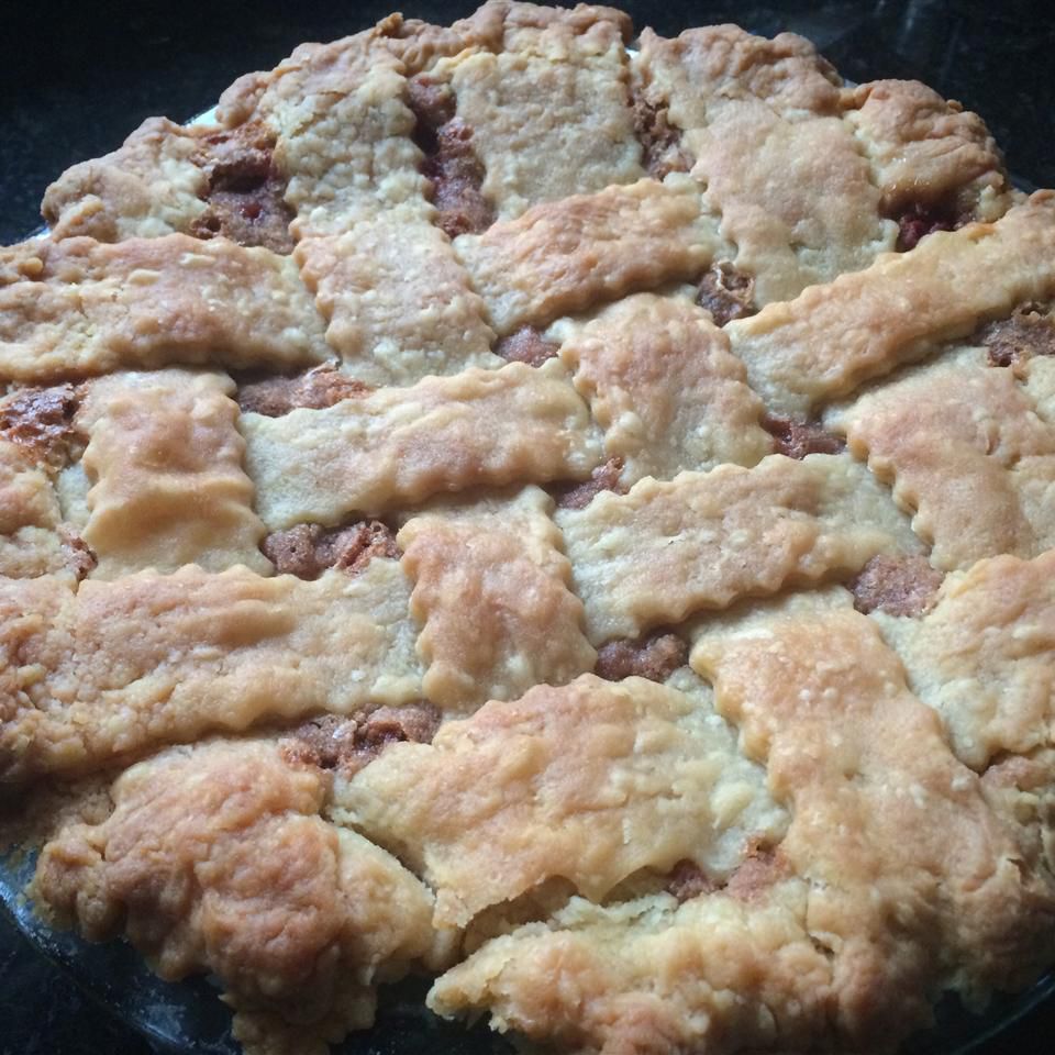 Buffalochefs Strawberry Rhubarb Pie