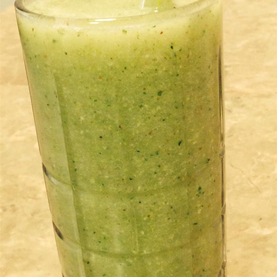 Smoothie nạc màu xanh lá cây