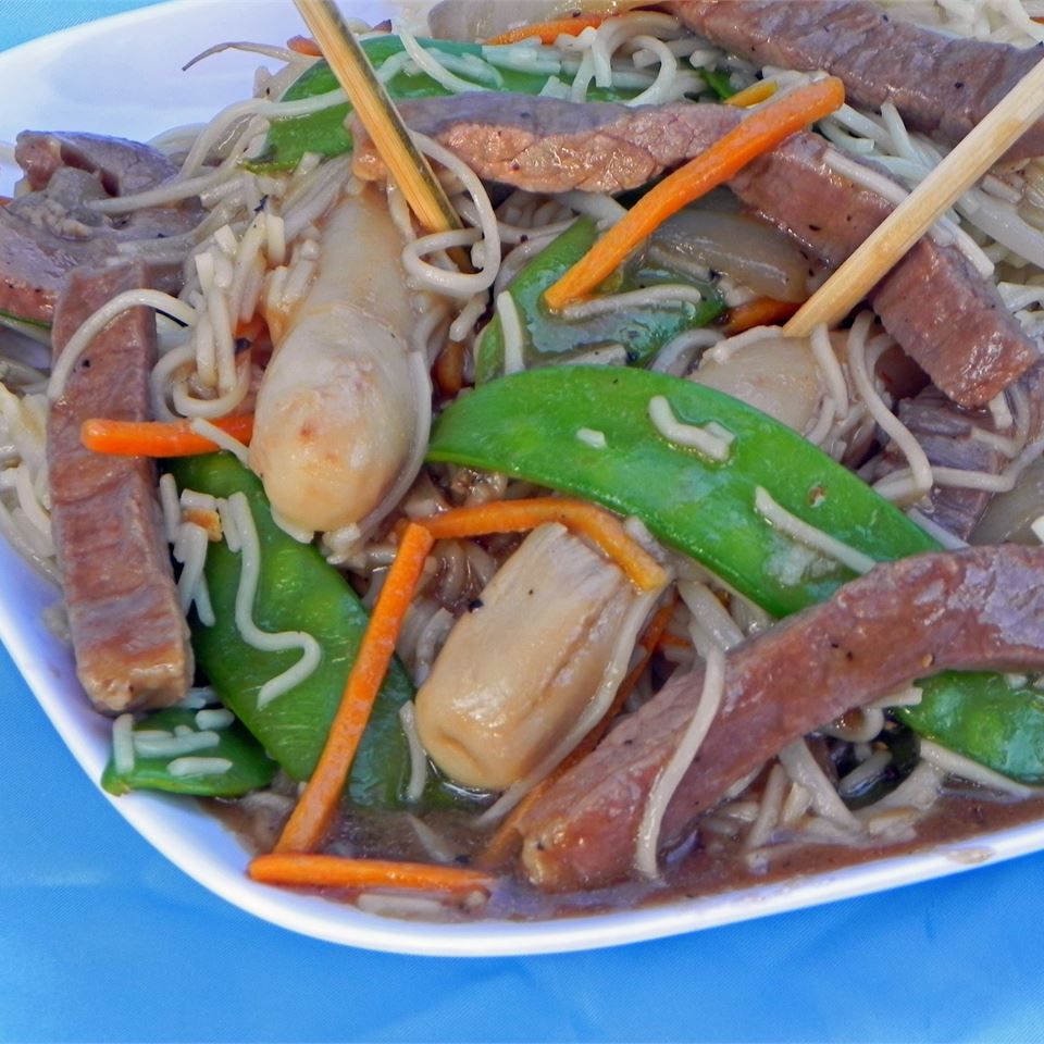 Thịt bò cay trong nước sốt hàu