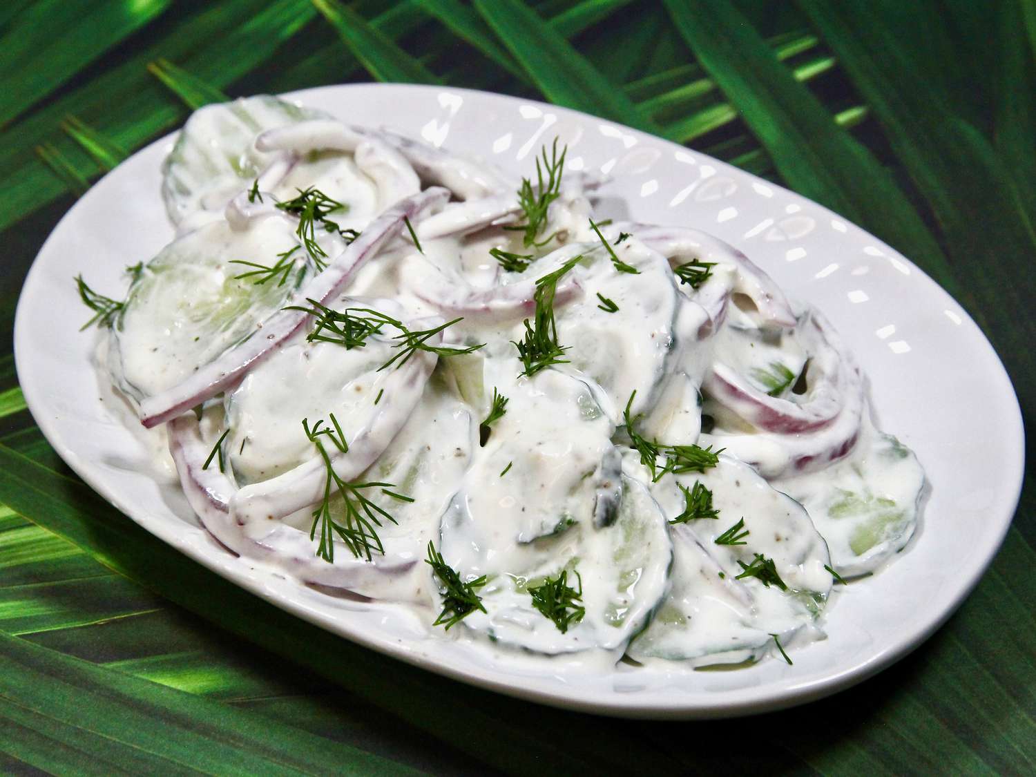 Salad dưa chuột với kem chua