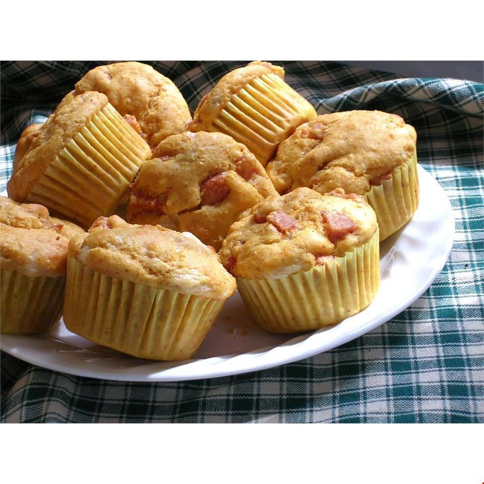 Mini Southwestern Corn Pup Buffins với nước chấm Fiesta