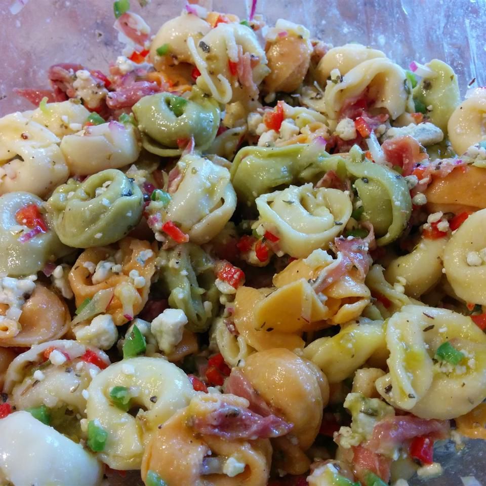 Salad Gorgonzola và Prosciutto Tortellini