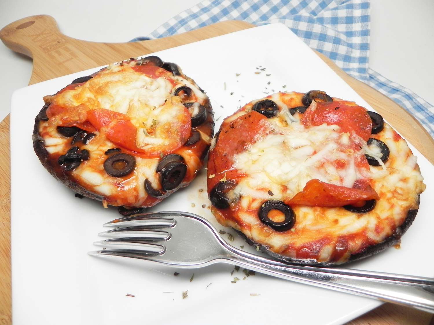 Air Fryer Portobello Pizza cho hai