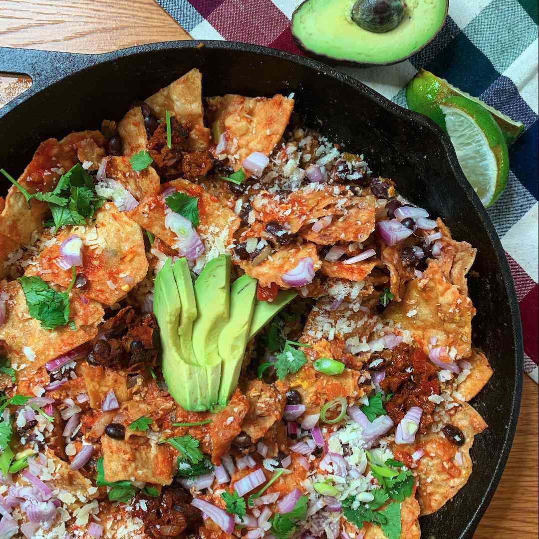 Chilaquiles đậu đen nhanh chóng