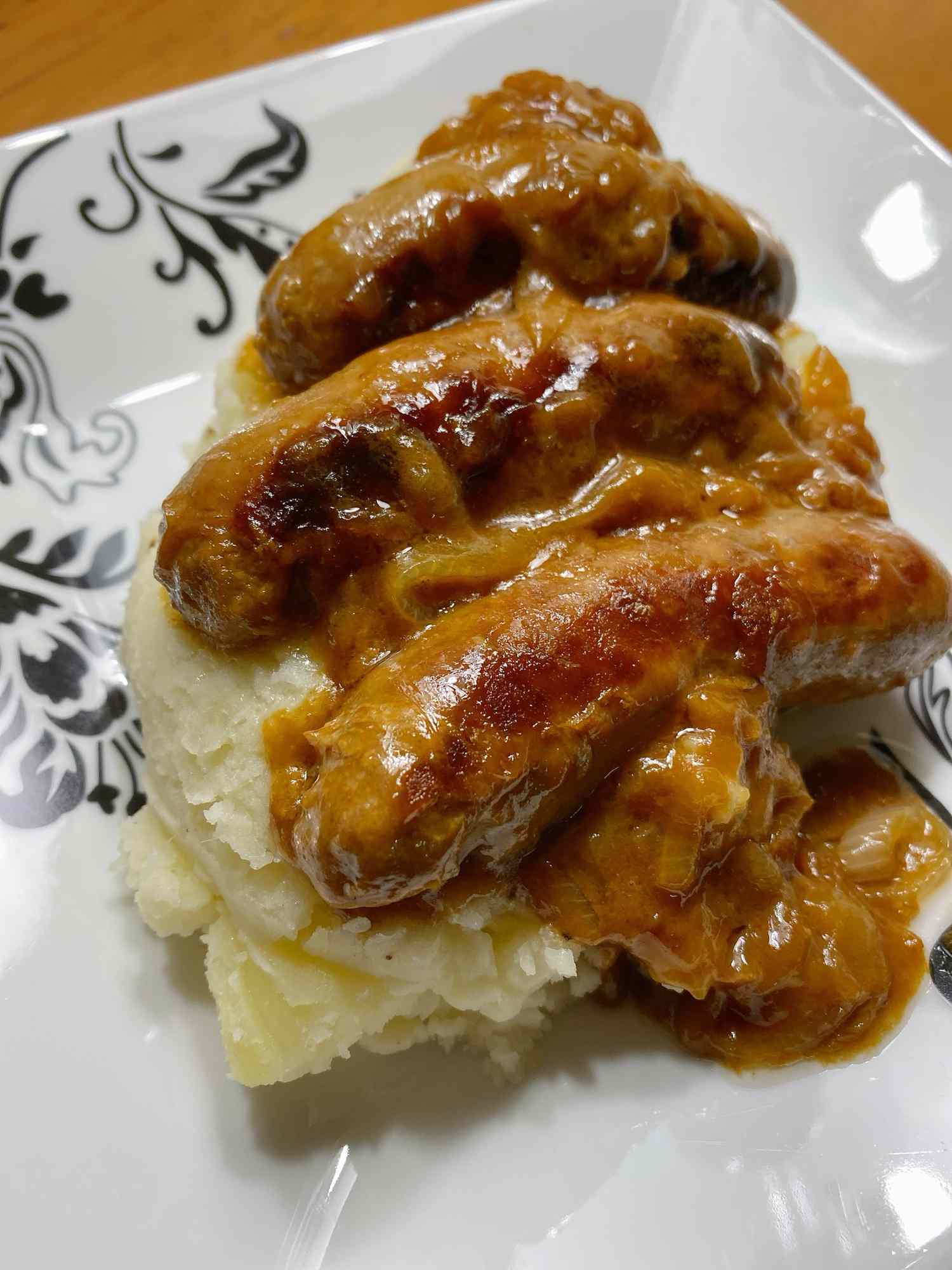 Instant Pot Bangers và Mash