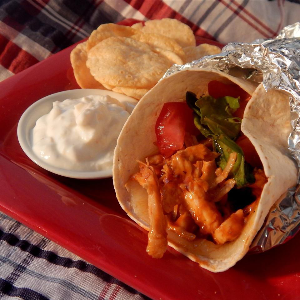 Justins Honey Buffalo Chicken Wraps