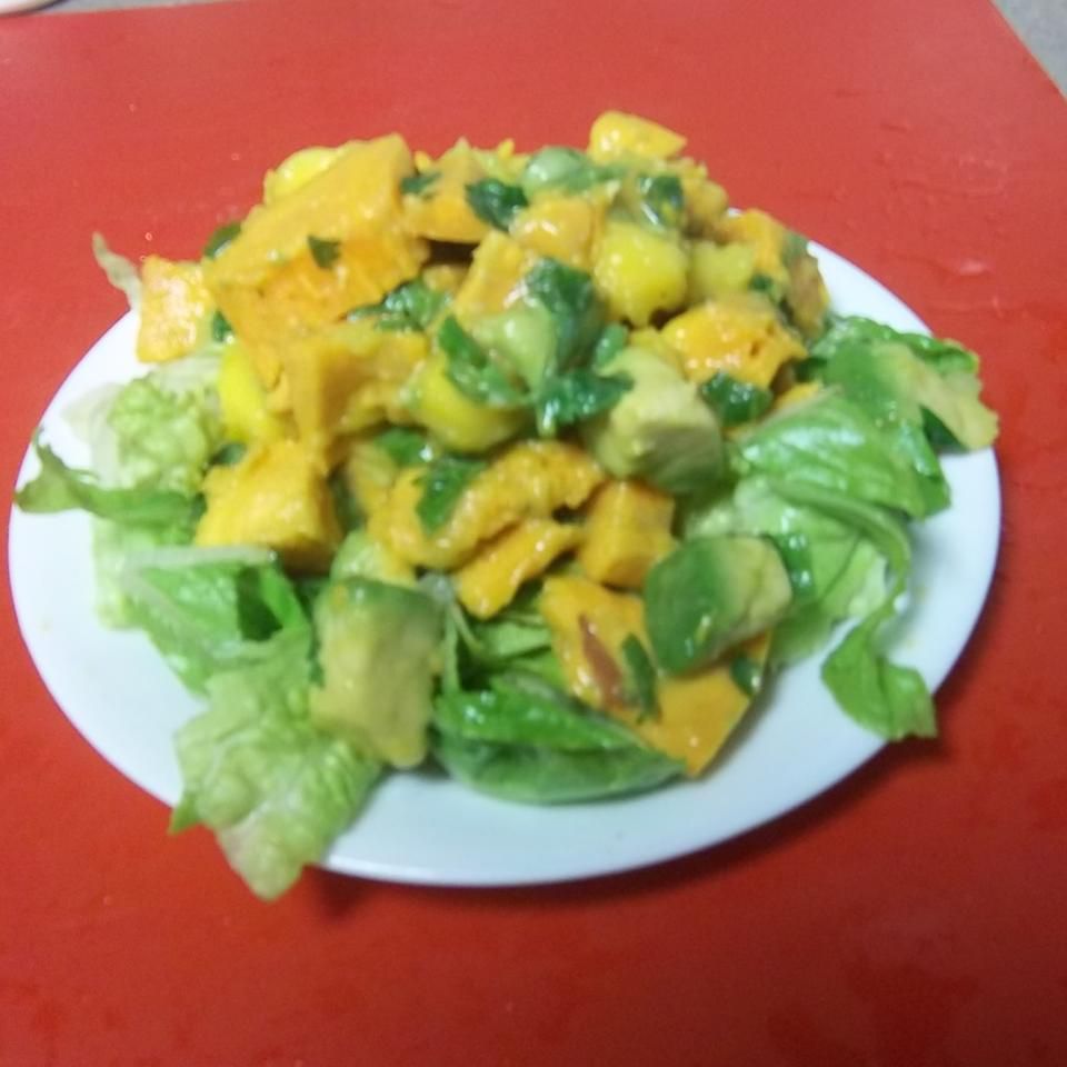 Salad xoài khoai lang nướng