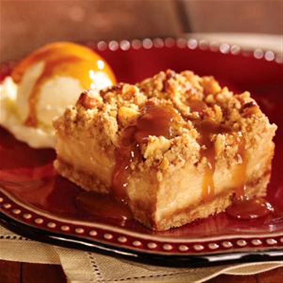 Caramel Apple Streusel Squares