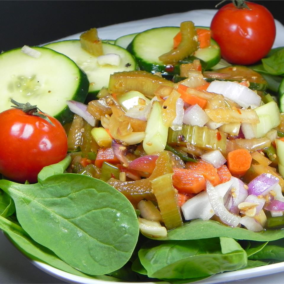 Salad rau dưa chua