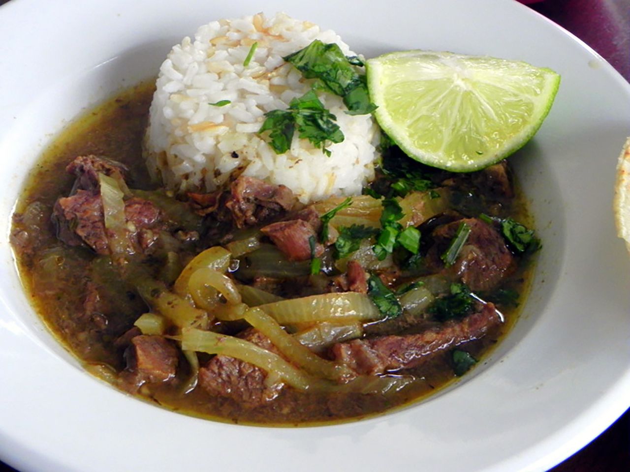 Bistec encebolao