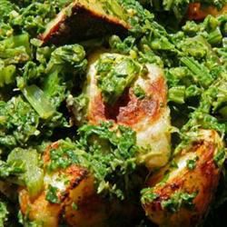 Aloo Palak (khoai tây Ấn Độ xào và rau bina)