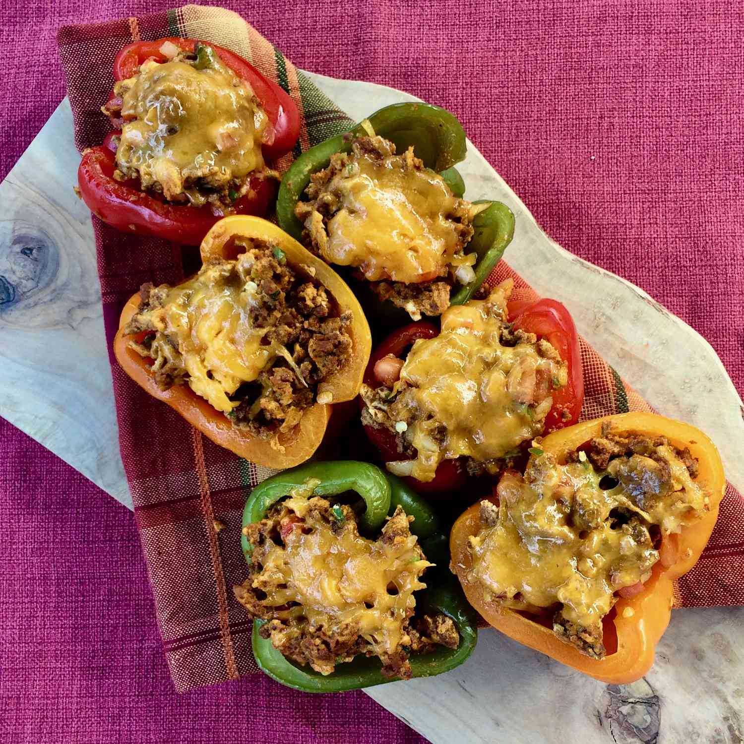 Keto Chorizo ​​Stuffed Peppers