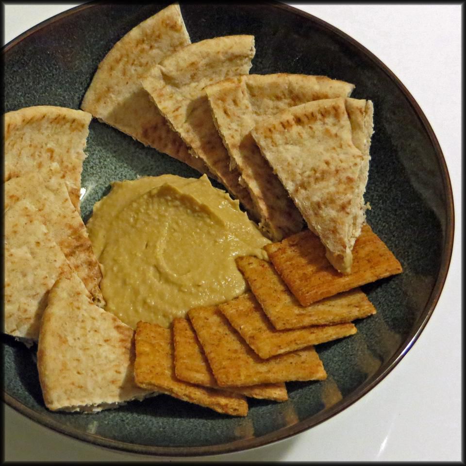 Wasabi và đậu tương hummus