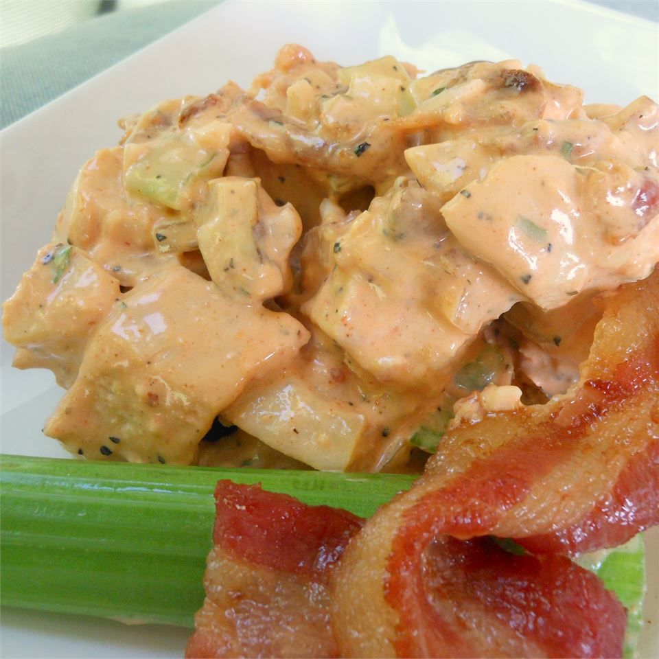 Bangin Buffalo Blue Cheese Chicken Salad