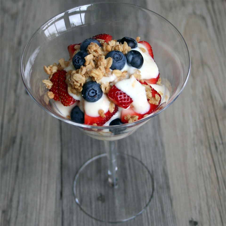 Orange-Blueberry-Yogurt Bữa sáng parfaits