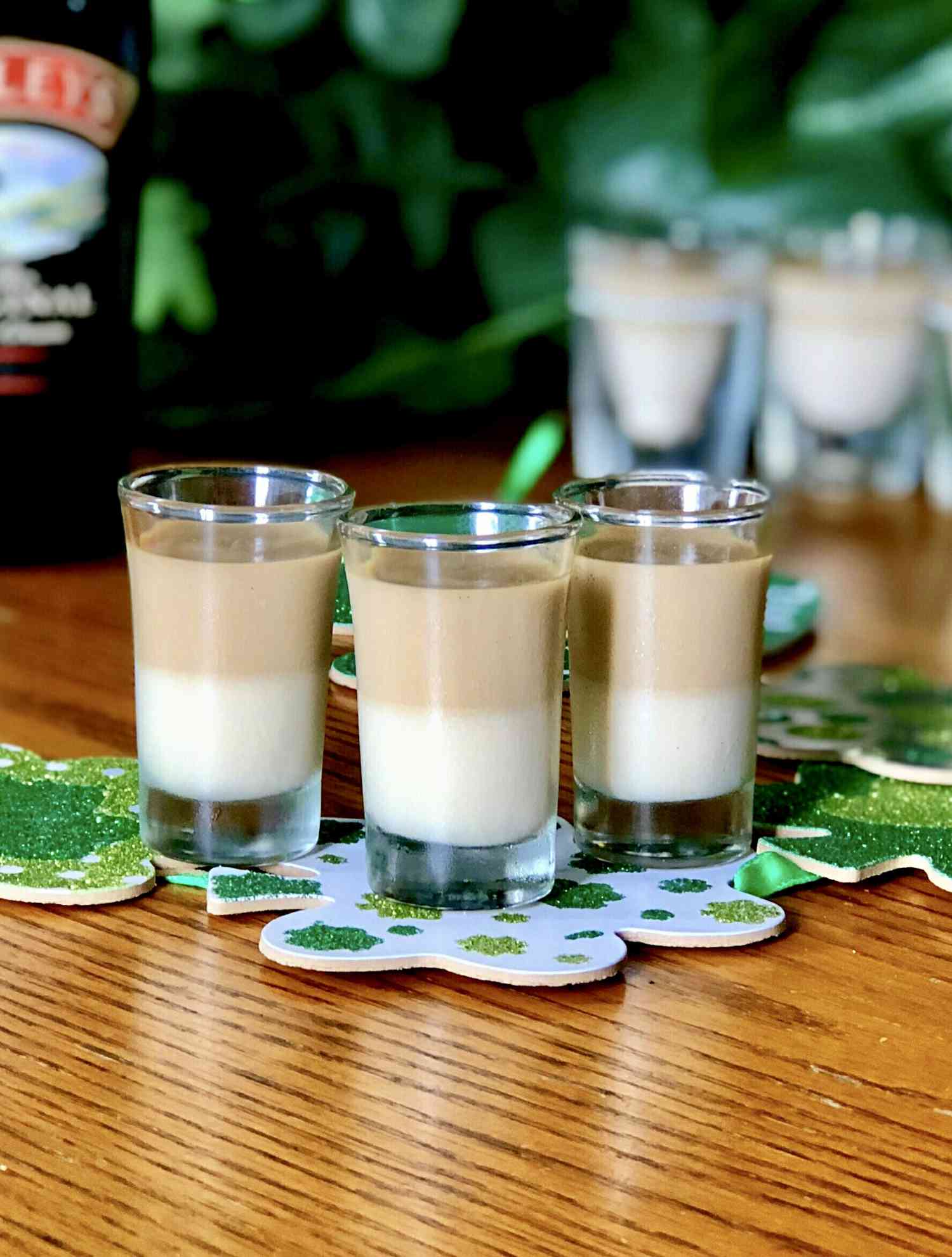 Baileys và Coffee Jell-O Shots