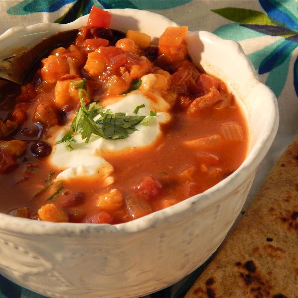 Gà cay và súp mexican hominy