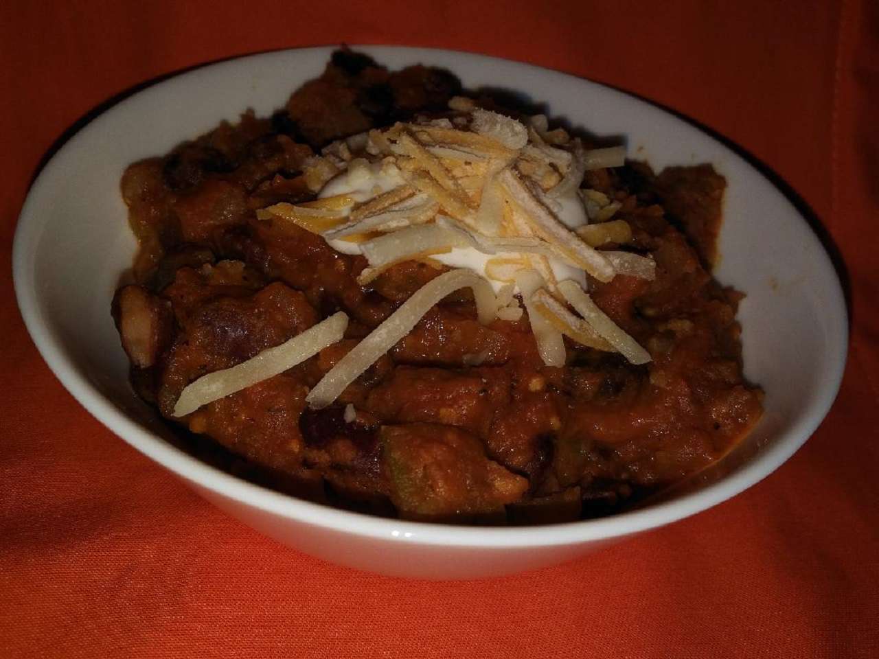 Chili bí ngô xúc xích cay