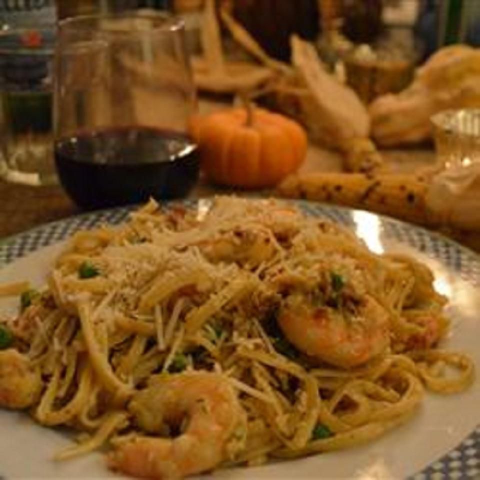 Tôm tuyệt vời và Langostino Linguine Linguine