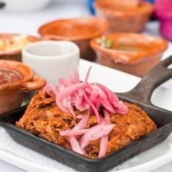 Cochinita pibil chính thống (thịt lợn kéo cay Mexico)